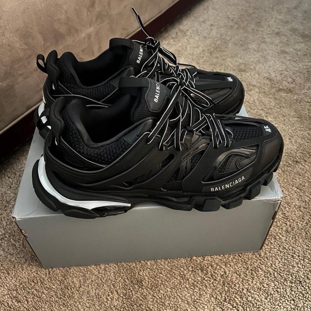 Balenciaga Men's Black Trainers EU 45